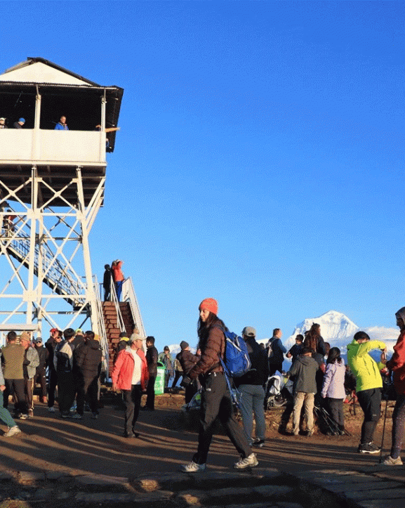 सूर्योदय र सूर्यास्त सहित हिमशृङ्खलाको दृश्यावलोकन गर्न पुन हिल पुग्ने कि ! 