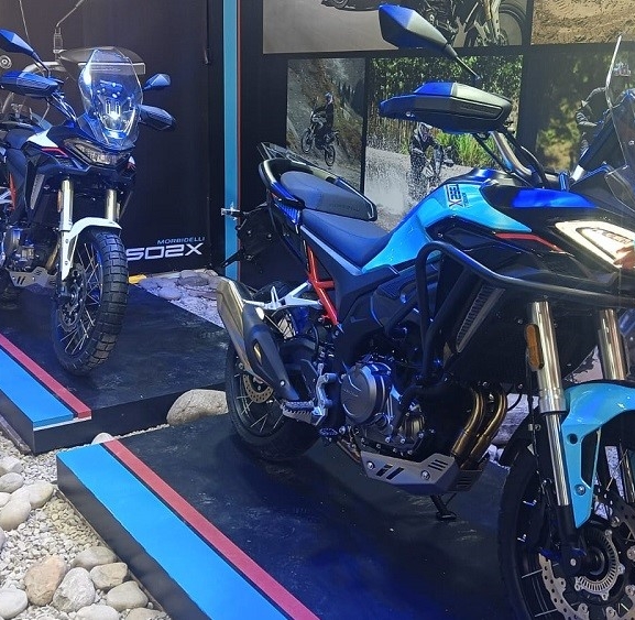 टी ३५२ एक्स र टी २५२ एक्स नाइमा एक्स्पोमा