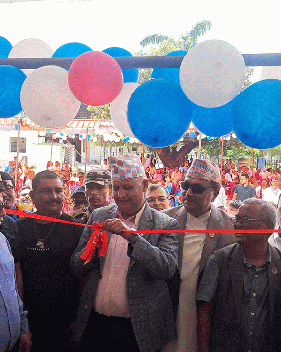 बिरामीलाई रेफर गर्न नपर्ने गरी अस्पतालबाटै सेवा दिन मुख्यमन्त्री आचार्यको आग्रह