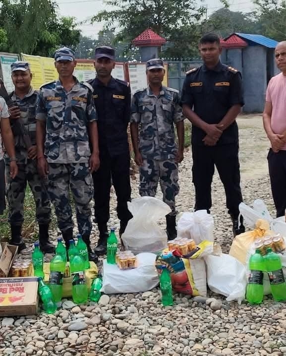 रौतहटमा १ लाख १० हजारको कपडा बरामद, ९५ हजारका पेय पदार्थ नष्ट