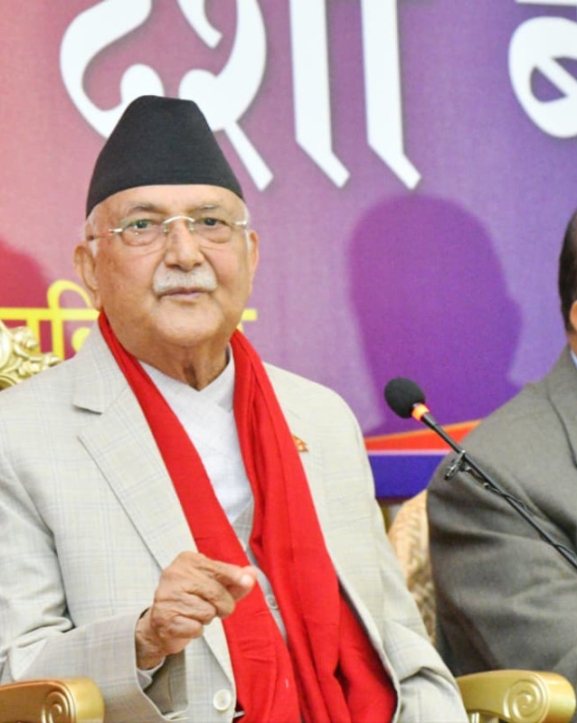कसैले फेसबुकमा लेख्दैमा पद छोडिन्न, केन्द्रीय कमिटीले भने खुशीसाथ छोड्छुः ओली