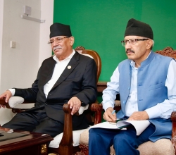 प्रचण्ड भन्छन्- 'हाम्रो पार्टीमा मात्र सबैले खुला रूपमा कुरा राख्न पाउँछन्'