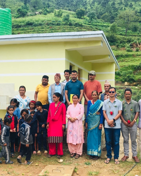 बझाङका दुई विद्यालयमा सुविधा सम्पन्न शौचालय निर्माण