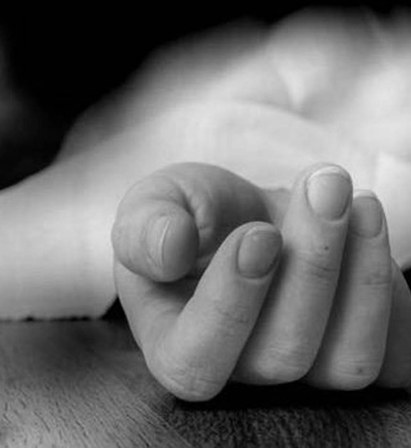 लडेर बालिकाको मृत्यु