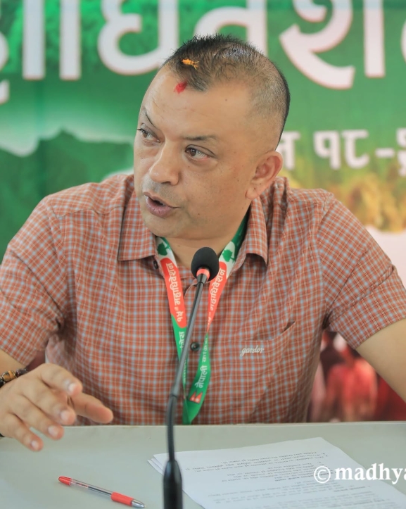 गगन थापाको राजनीतिक प्रतिवेदन केन्द्रीय समितिबाट सर्वसम्मत पारित