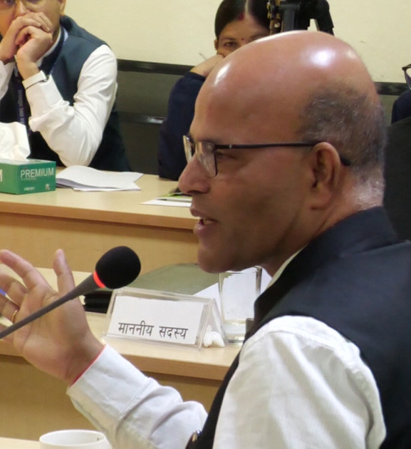कार्यालय समयमा तलबसँगै भत्ता लिने व्यवस्था हटाऔँ : अमरेशकुमार सिंह
