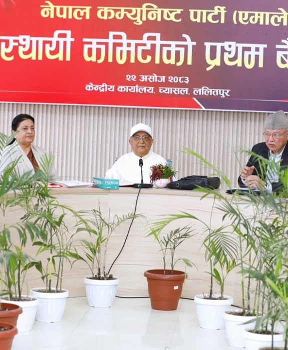 विद्या भण्डारी फर्किएपछि एमालेमा फेरियो शंकर पोखरेलको पोजिसन