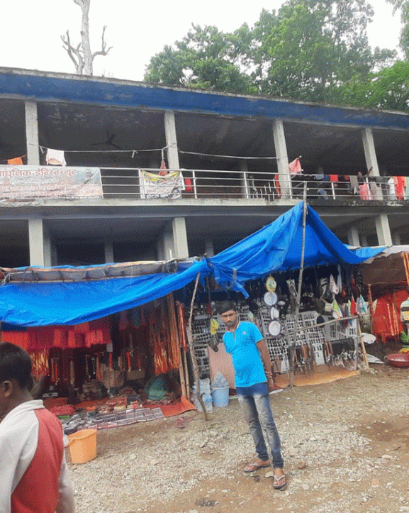 दुग्धेश्वरनाथको धर्मशाला निर्माण १५ वर्षदेखि अधुरो