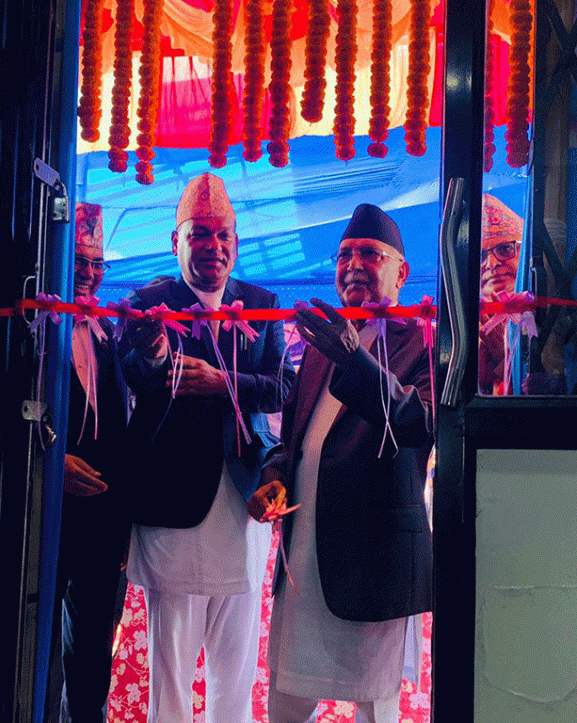 प्रधानमन्त्री ओलीद्वारा भागीरथा अस्पताल उद्घाटन