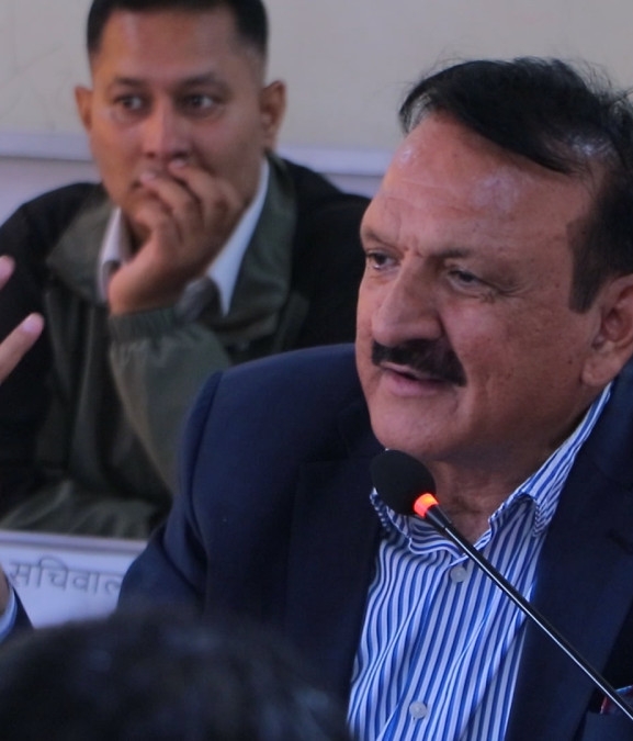 अब विदेशी नागरिकलाई पनि सरकारी नियुक्ति दिऊँः महत