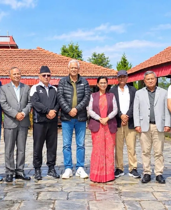 पनौती बैठकमा पनि सुल्झिएन एमाले विवाद