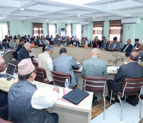 पूर्वराष्ट्रपति–उपराष्ट्रपतिको राजनीतिक पुनरागमन : पासाङलाई सहज, अप्ठ्यारोमा विद्या