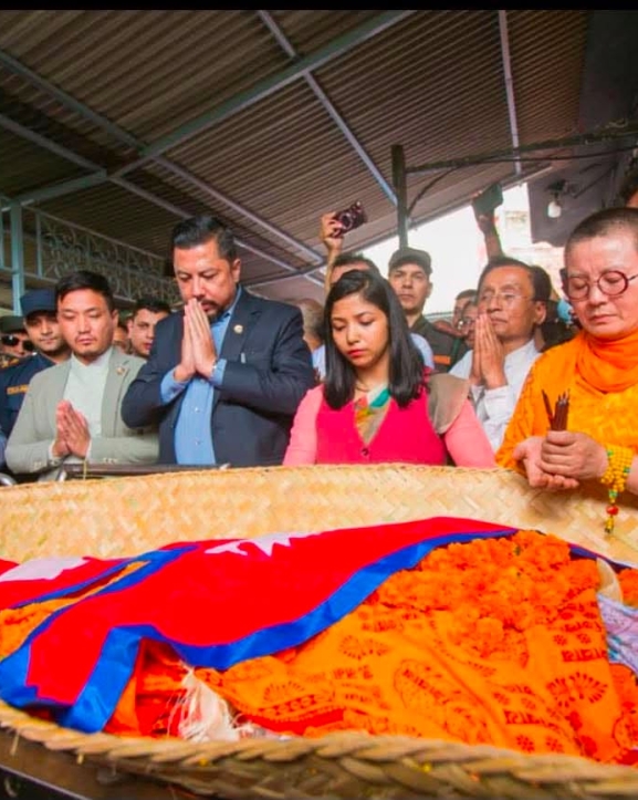 जनकवि दुर्गालाल श्रेष्ठको राष्ट्रिय सम्मानका साथ अन्त्येष्टि