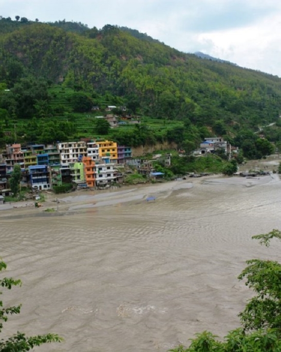 भोटेकोशी र सुनकोशी नदी आसपास क्षेत्रमा भारी वर्षाको सम्भावना, सतर्कता अपनाउन आग्रह