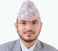बीमा प्राधिकरणका अध्यक्ष ओझा निलम्बित, सरकारले बनायो न्यायिक समिति