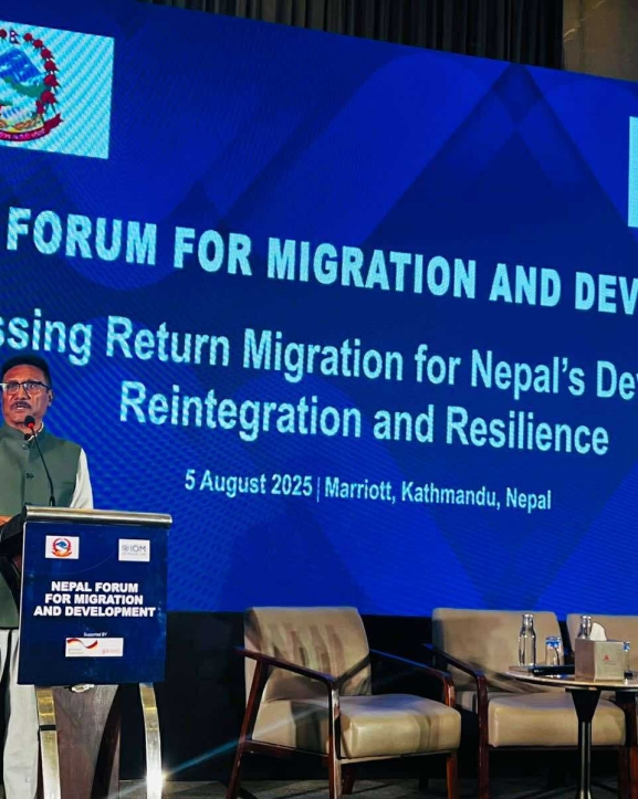 नेपाली युवा विदेश मात्रै गएका छैनन्, फर्किएका पनि छन् : श्रममन्त्री भण्डारी