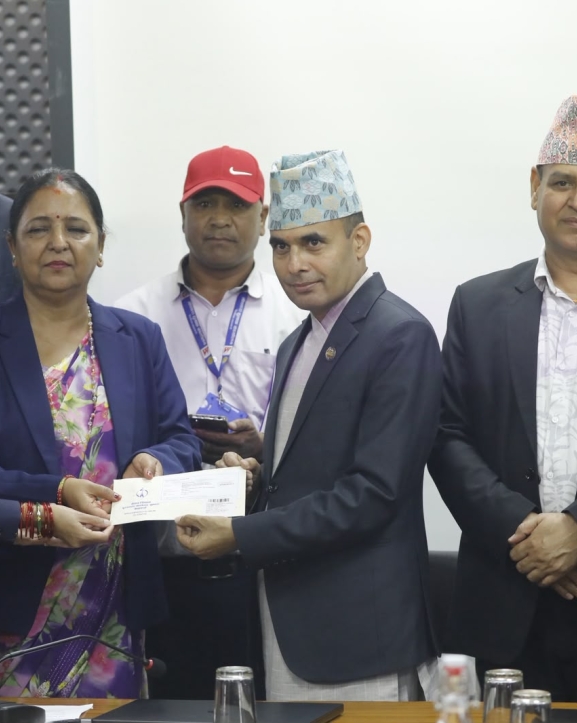 हुलाकमार्फत नेपाल टेलिकमको सिमकार्ड डेलिभरी सुरु