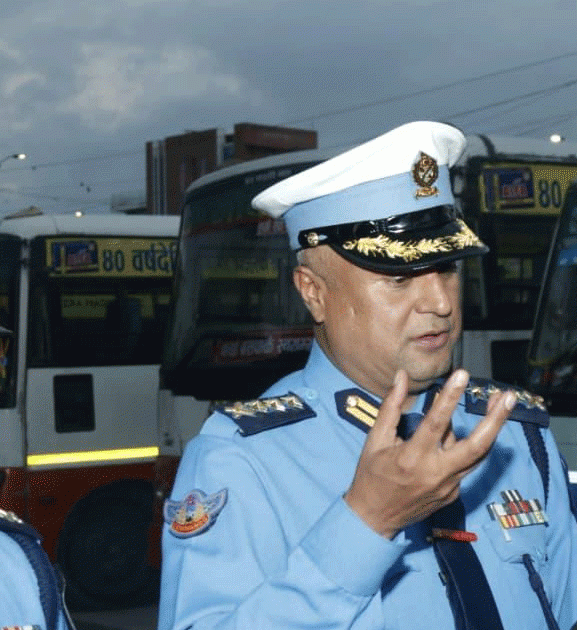 अत्यधिक धुवाँ फाल्ने ३७ सवारीसाधन नियन्त्रणमा