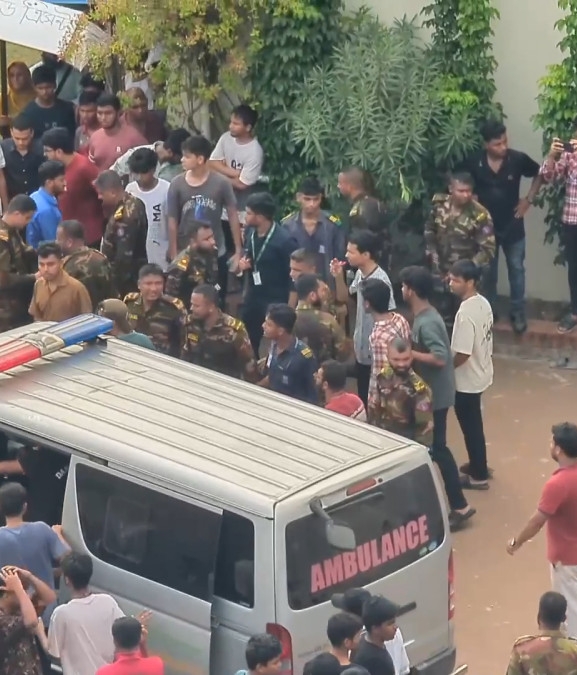 बंगलादेशको सैन्य विमान दुर्घटनामा मृत्यु हुनेको संख्या ३१ पुग्यो