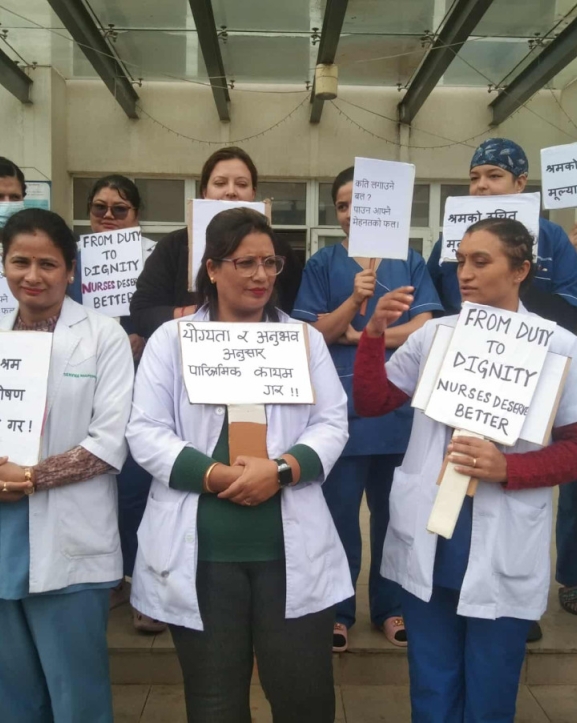 नर्सहरू आन्दोलित