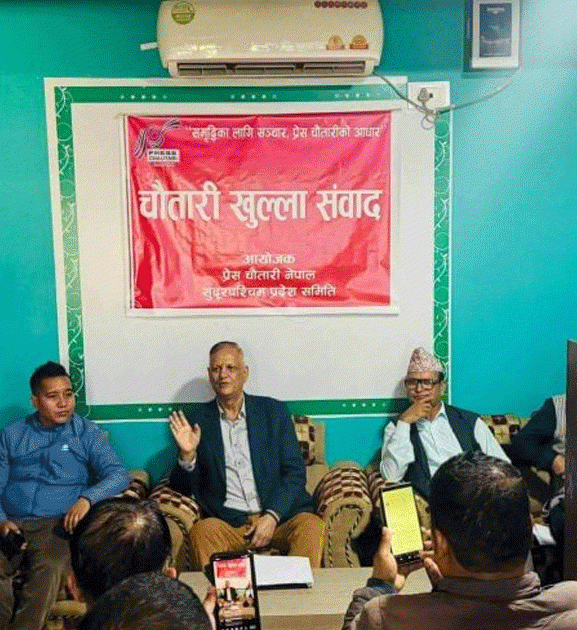 ओली नै भावी अध्यक्ष र प्रधानमन्त्री : लेखराज भट्ट