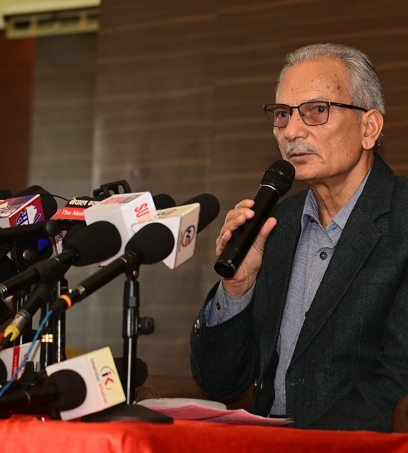 नयाँ पुस्तालाई नेतृत्व दिन पद त्यागेँ, वैकल्पिक शक्ति निर्माणको अभियान जारी रहन्छ : बाबुराम