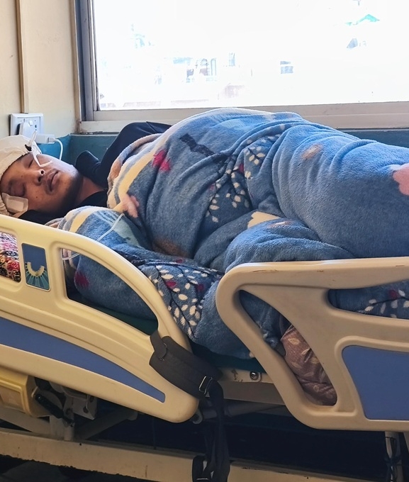 जेनजी घाइते : जो दुई महिनादेखि अस्पतालमै छन्