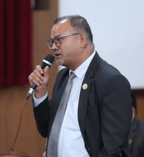 भ्रष्टाचार र प्रधानमन्त्रीको कूटनीतिक शैलीमाथि सांसद विष्टको प्रश्न