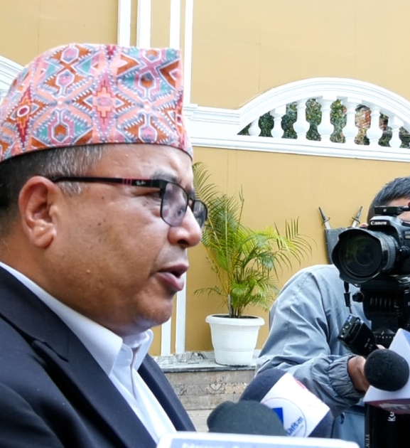 पुरानो संसद् पुन:स्थापनाको मुद्दालाई यथाशक्य टुंगोमा पुर्‍याउन सर्वोच्च अदालतलाई एमालेको आग्रह