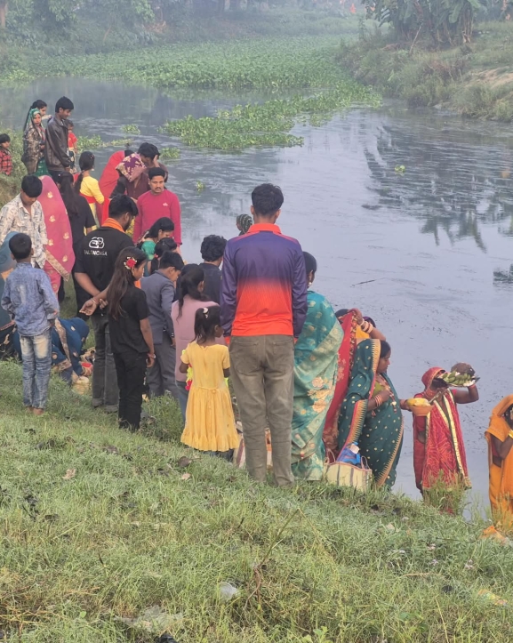 उदाउँदो सूर्यलाई अर्घ्य दिँदै चैती छठ पर्व सम्पन्न: रौतहटको गौरमा विशेष उत्साह