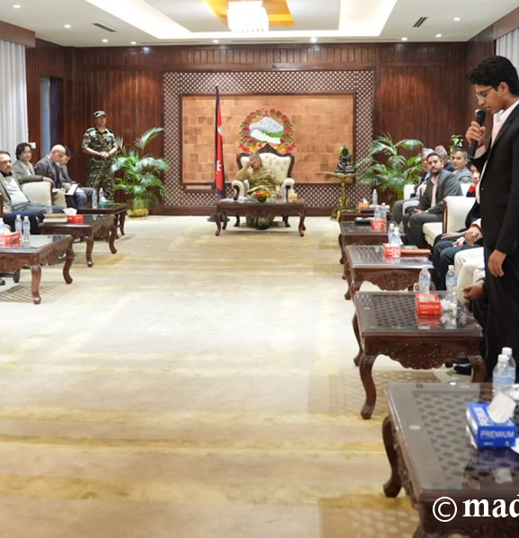 बालुवाटारमा जेनजीसहित त्रिपक्षीय वार्ता सुरु (तस्बिरहरू)