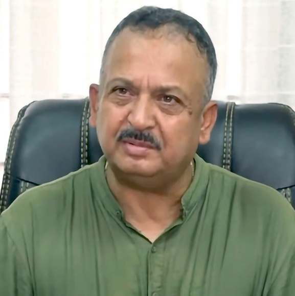नागार्जुनका मेयर मोहन बस्नेतलाई ८ वर्ष ३ महिना कैद सजाय