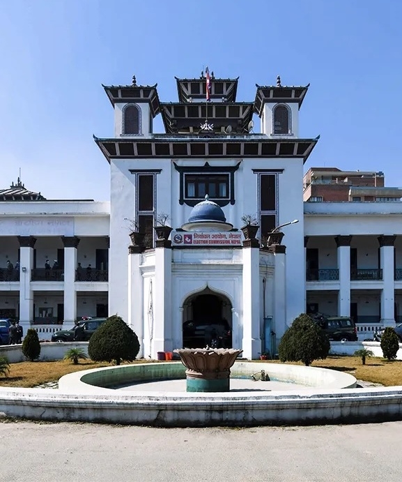 विदेशमा रहेका नेपालीलाई मताधिकार : छैन कानुनी आधार