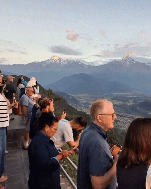 पोखरा भरिभराउ : लामो बिदाले बढायो आन्तरिक पर्यटन