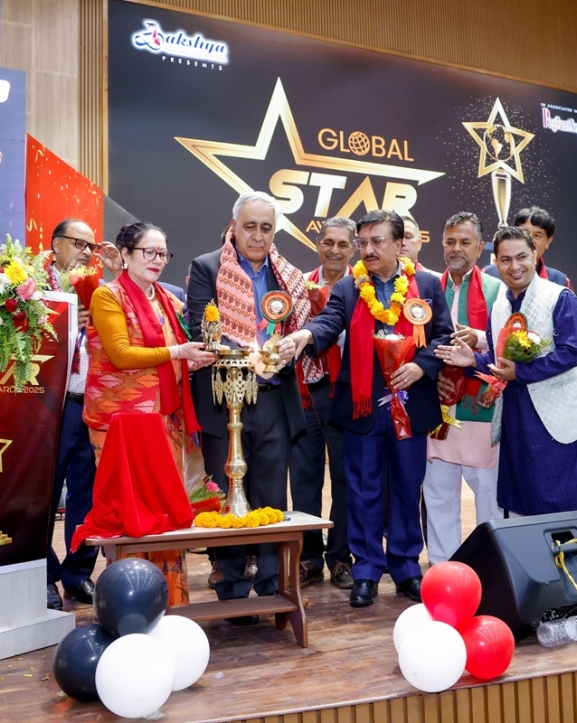‘ग्लोबल स्टार अवार्ड २०२५’ सम्पन्न, वीरेन्द्र हमाल उत्कृष्ट नाटक निर्देशक