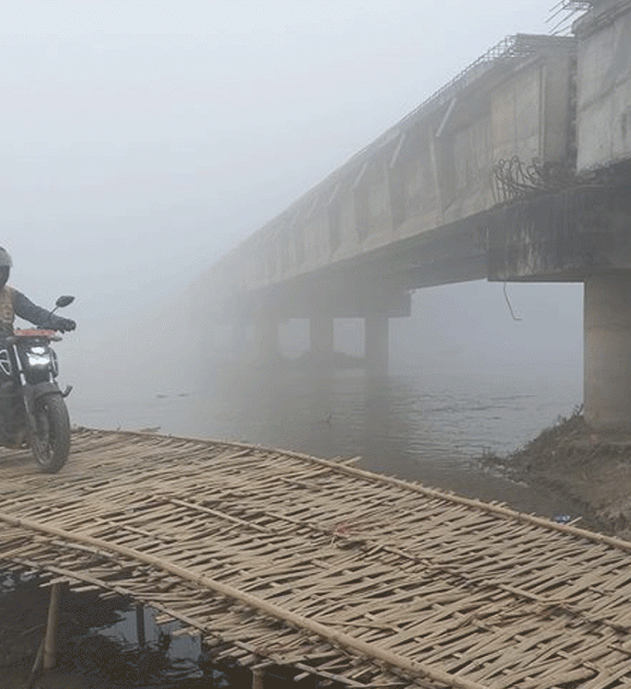 १४ वर्षदेखि अलपत्र झापाको कन्काई पुलको ठेक्का तोडियो