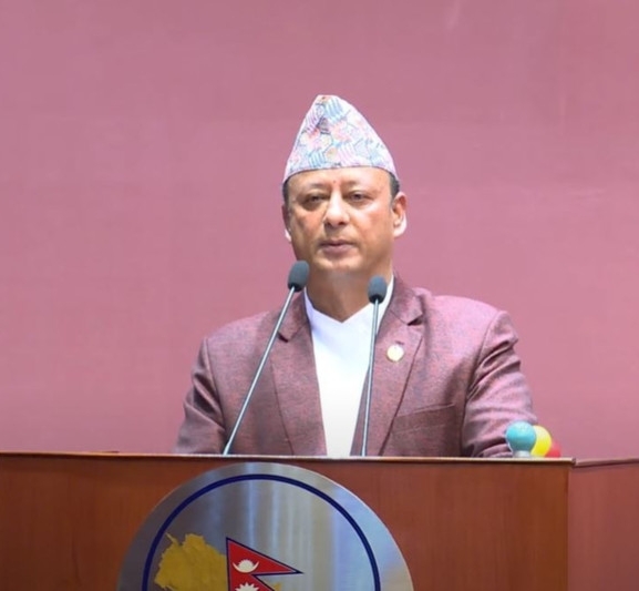 क्षति पुगेका जलविद्युत् आयोजनाबाट ९० मेगावाट सञ्चालनमा : मन्त्री खड्का