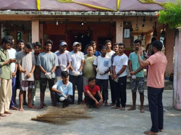 बालासुन्दरी भगवती मन्दिर परिसरमा सरसफाइ