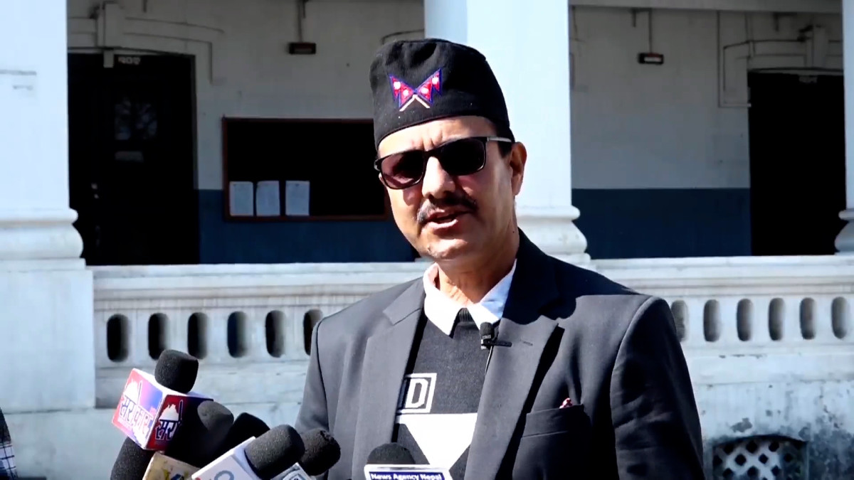 दुर्गा प्रसाईंको नागरिक बचाउ दलले गर्‍यो निर्वाचन आयोग पुगेर सनाखत