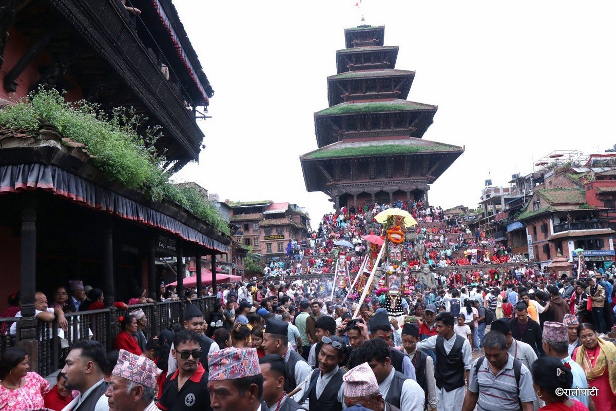 सरकारी घिन्ताङघिसीसँगै भक्तपुरको गाईजात्रा सुरु