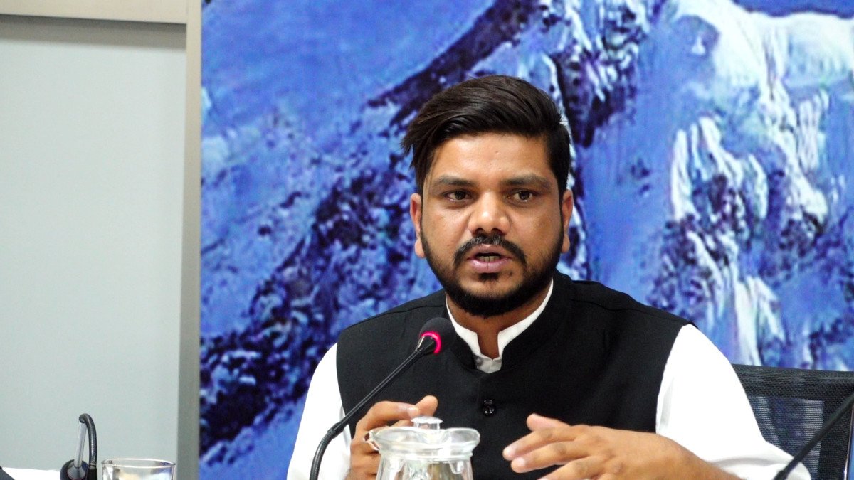 बालश्रममुक्त अभियानमा १३ स्थानीय तह सम्मानित, श्रमिकमैत्री ६ उद्योग र ७ उद्यमीलाई राष्ट्रिय सम्मान
