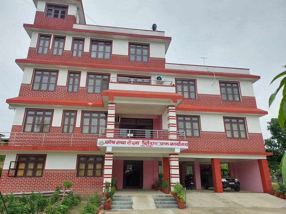 प्रमुख प्रशासकीय अधिकृतहरु हाजिर नहुँदा दसैंअघि कर्मचारीले तलब पाउने सम्भावना न्यून