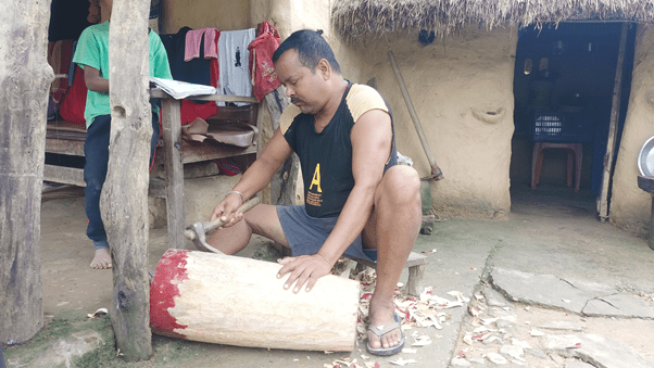 आधुनिक बाजाले बादी समुदायको  पुर्ख्यौली पेसा संकटमा