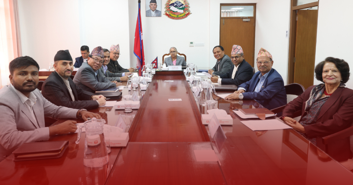 सेना परिचालनको निर्णय लिन मन्त्रिपरिषद् बैठक जारी 