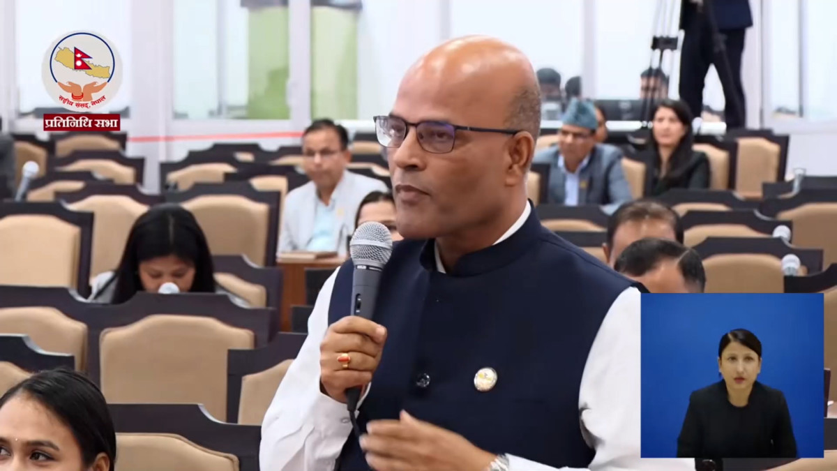 सरकारको केन्द्र सिंहदरबारबाट बाहिर सरेर ‘ज्वागल’ पुग्यो : अमरेशकुमार सिंह