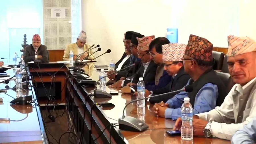 सरकार र आन्दोलनरत शिक्षकहरूबिच वार्ता जारी