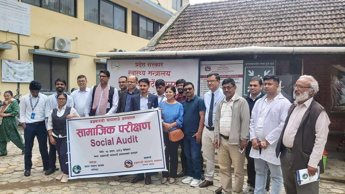 बज्रबाराही चापागाउँ अस्पतालको सेवा सुधारमा जोड