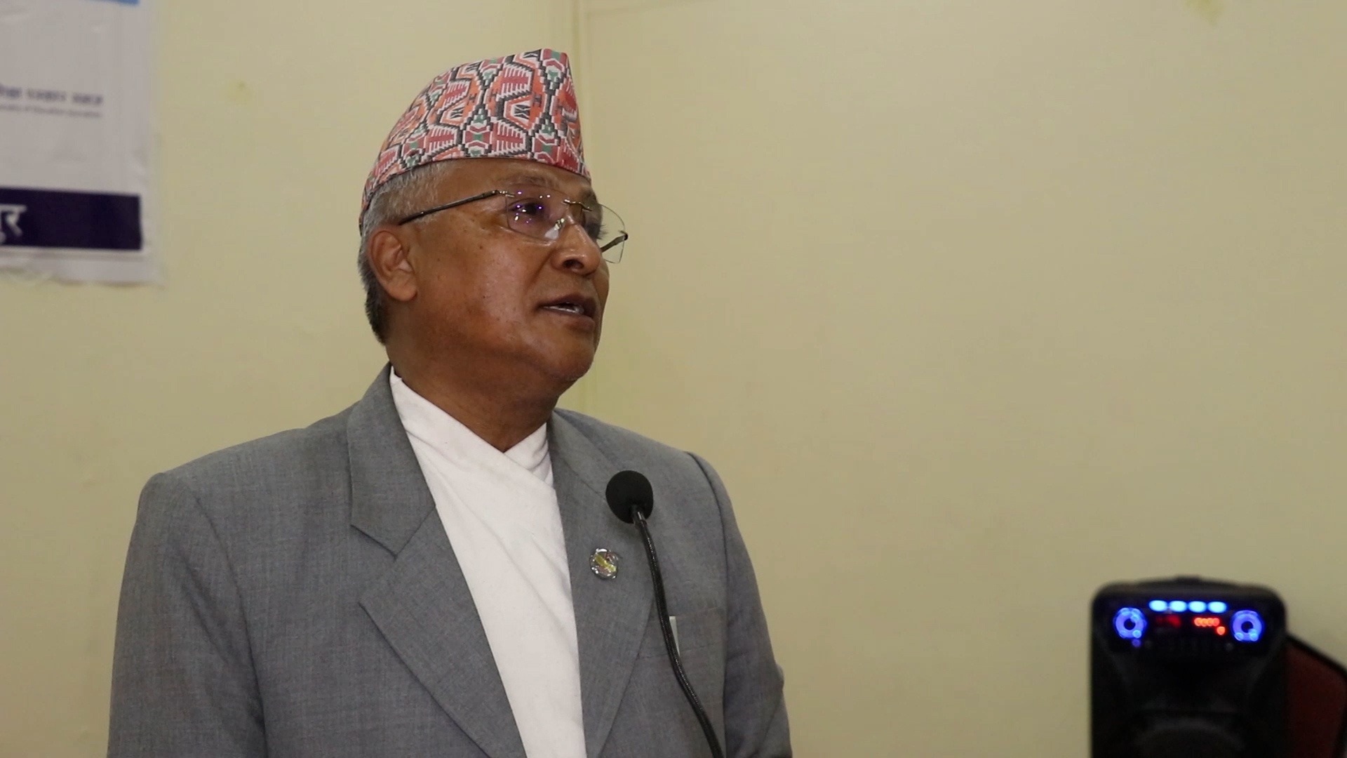 ओलीलाई पेलेसँग तुलना गरेको अभिव्यक्तिको सान्दर्भिकता सकियो : कृष्णगोपाल श्रेष्ठ
