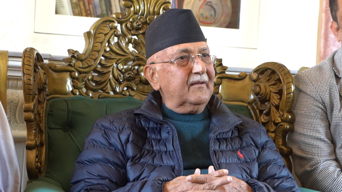 यो सरकार ओली र लेखक थुन्नुलाई नै सुशासन ठानिरहेको छ : ओली