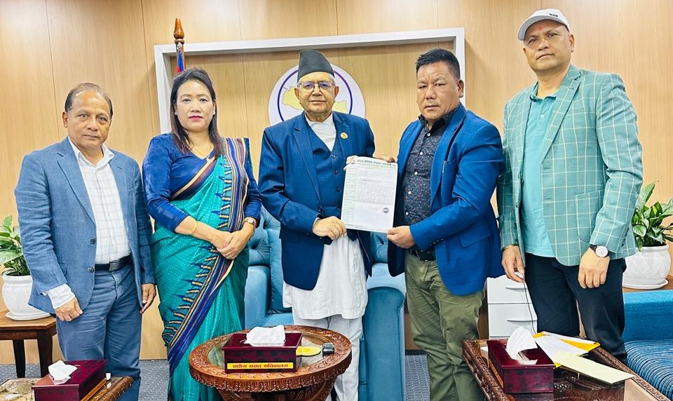 सभामुख र प्रमुख सचेतकसँग संघ प्रतिनिधिमण्डलको भेट